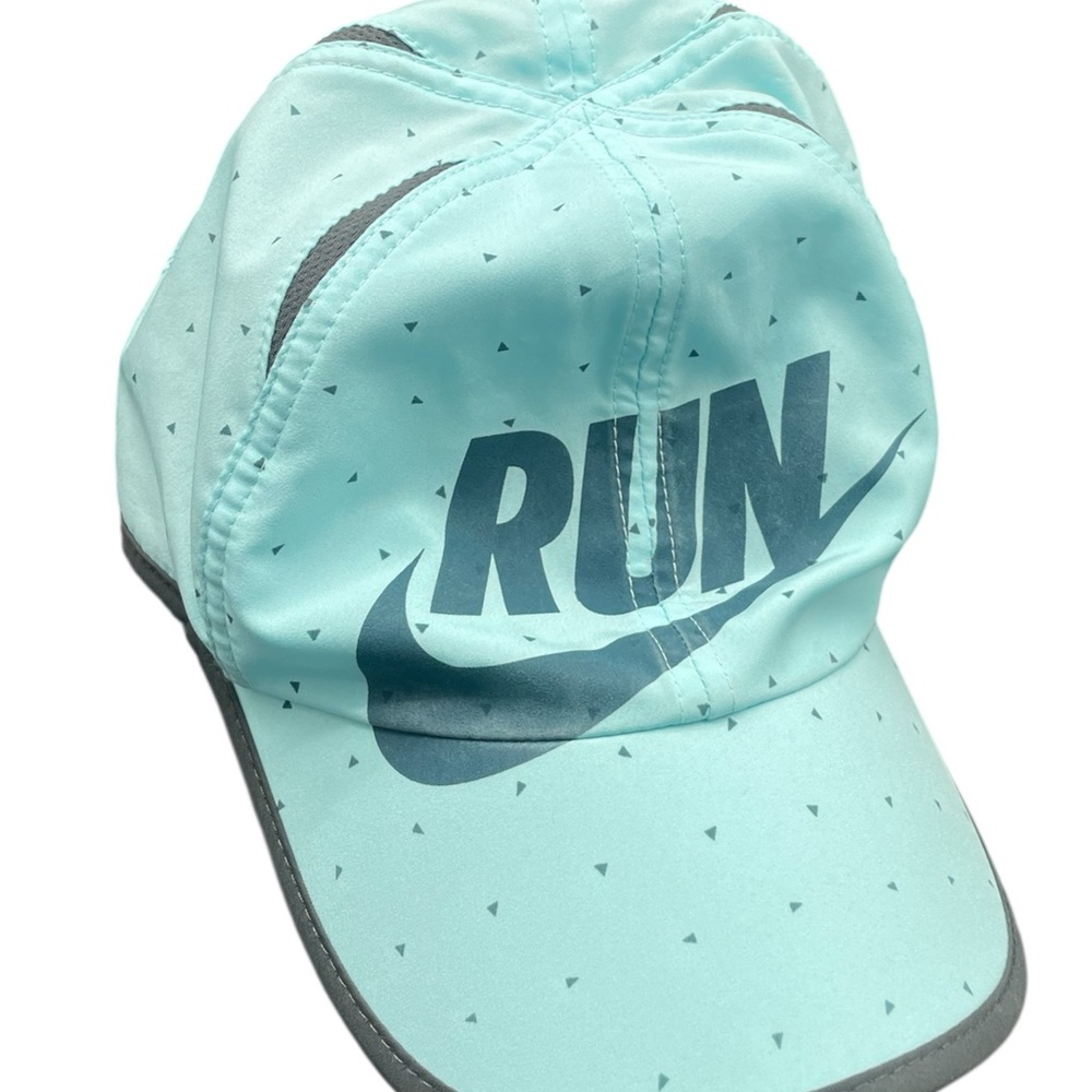 Nike RUN Swoosh Performance Cap Dri-Fit